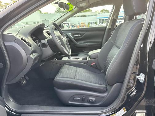 2016 Nissan Altima 2.5 SV