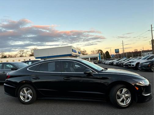 2020 Hyundai SONATA SE