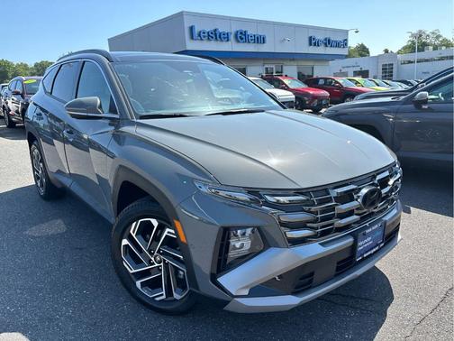 Shimmering Silver 2025 Hyundai TUCSON Limited