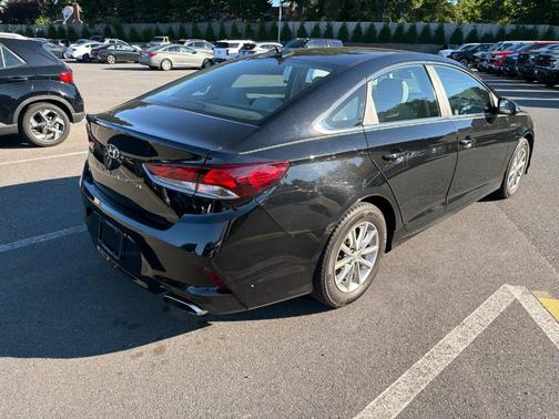 Phantom Black 2018 Hyundai SONATA SE