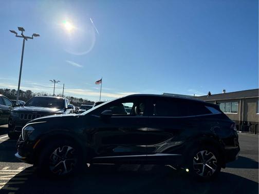 2023 Kia Sportage Hybrid EX