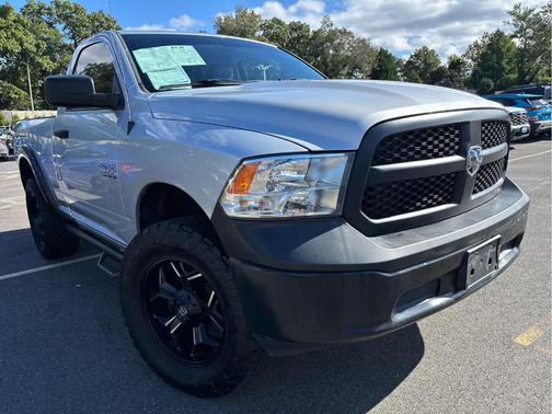 2017 RAM 1500 Tradesman/Express