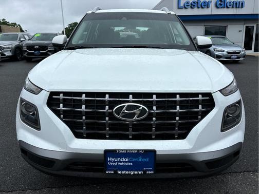 Ceramic White 2021 Hyundai VENUE SEL