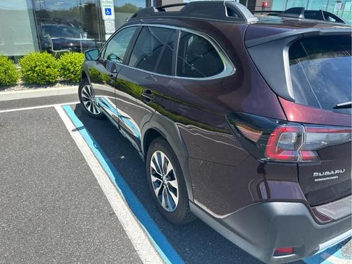 Dark Mahogany 2025 Subaru Outback Limited