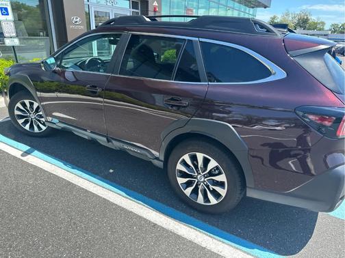 Dark Mahogany 2025 Subaru Outback Limited