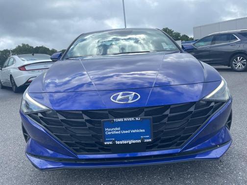 2021 Hyundai ELANTRA SEL