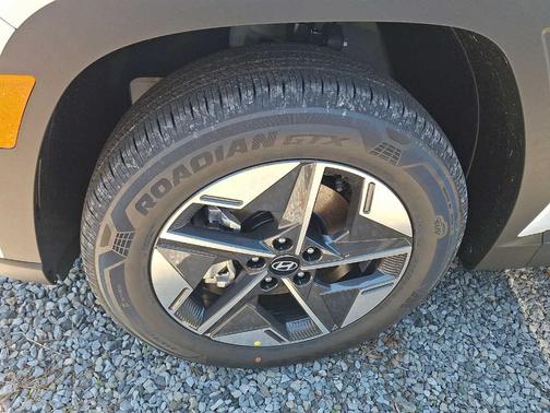 Pearl 2026 Hyundai TUCSON Plug-In Hybrid SEL