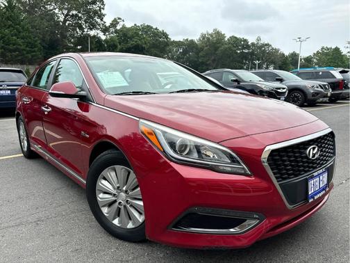 2016 Hyundai SONATA Hybrid SE