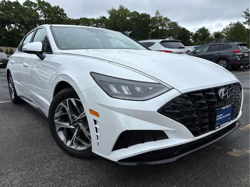 2022 Hyundai SONATA SEL