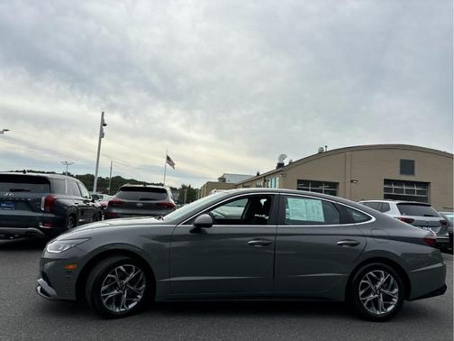 2023 Hyundai SONATA SEL