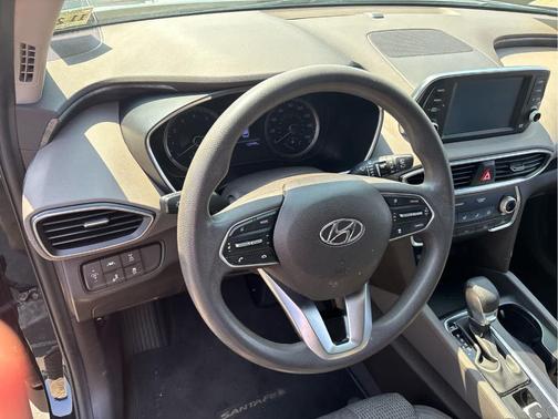 2019 Hyundai SANTA FE 2.4 SE