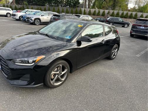 Ultra Black 2020 Hyundai Veloster 2.0