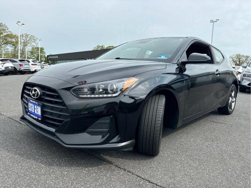 Ultra Black 2020 Hyundai Veloster 2.0