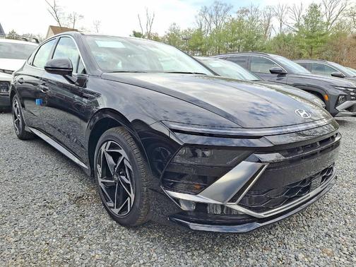 Abyss Black 2026 Hyundai SONATA SEL Sport