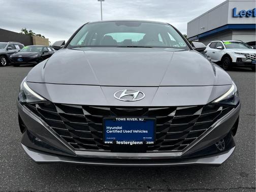 Metal 2023 Hyundai ELANTRA Limited