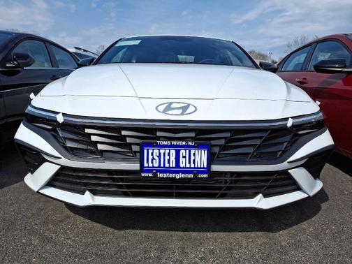 2025 Hyundai ELANTRA HEV SEL