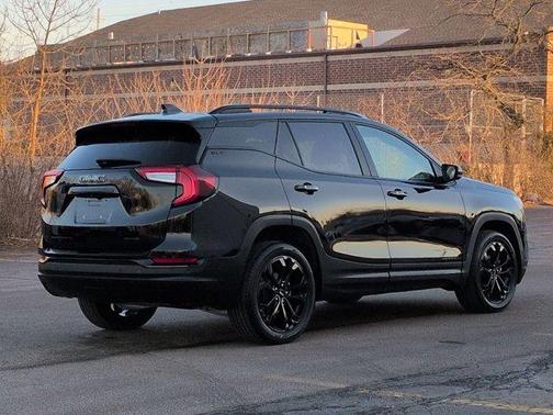 2022 GMC Terrain SLT