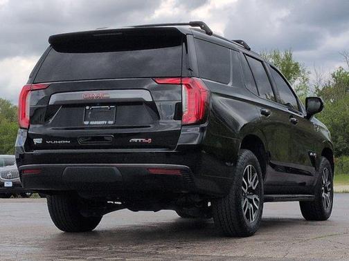 Onyx Black 2023 GMC Yukon AT4