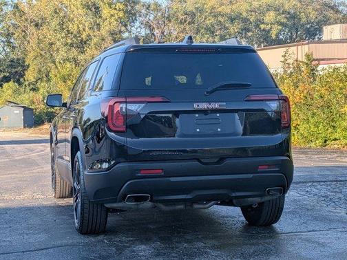 2022 GMC Acadia SLE