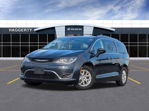 2020 Chrysler Pacifica Touring-L