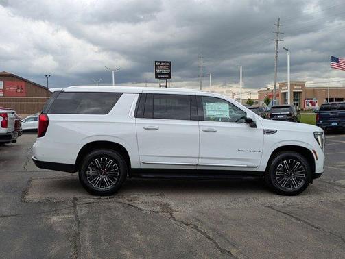 2025 GMC Yukon XL Elevation