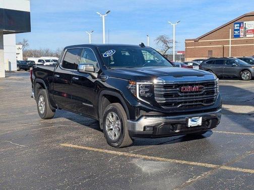 2024 GMC Sierra 1500 SLT