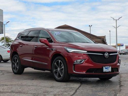 2022 Buick Enclave Essence