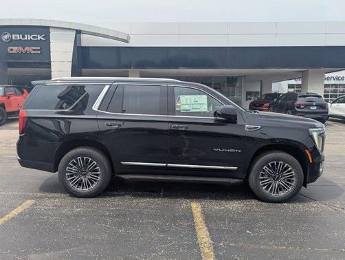 2025 GMC Yukon Elevation