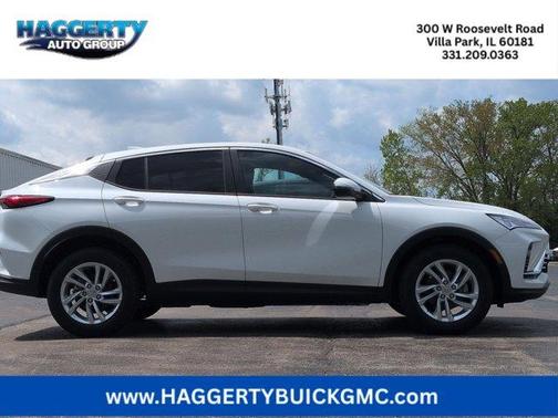Summit White 2026 Buick Envista Preferred