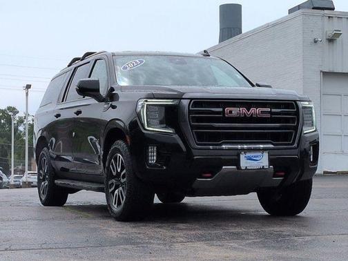 Onyx Black 2023 GMC Yukon XL AT4