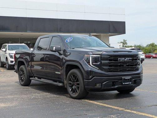 2022 GMC Sierra 1500 Elevation