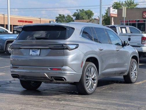 2025 Buick Enclave Avenir