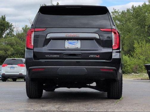 Titanium Rush Metallic 2023 GMC Yukon AT4