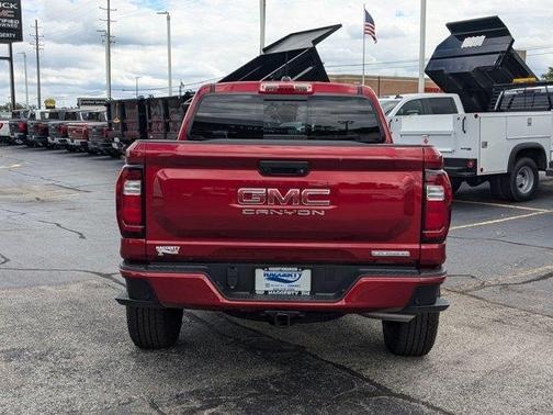 2024 GMC Canyon Elevation