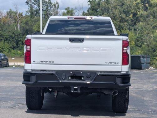 2025 Chevrolet Silverado 2500 Custom