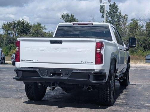 2025 Chevrolet Silverado 2500 Custom