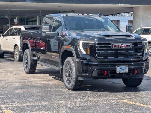 2025 GMC Sierra 2500 AT4