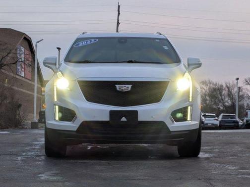2023 Cadillac XT5 Sport