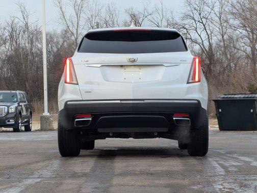 2023 Cadillac XT5 Sport