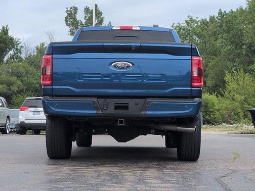 Blue 2022 Ford F-150 XL