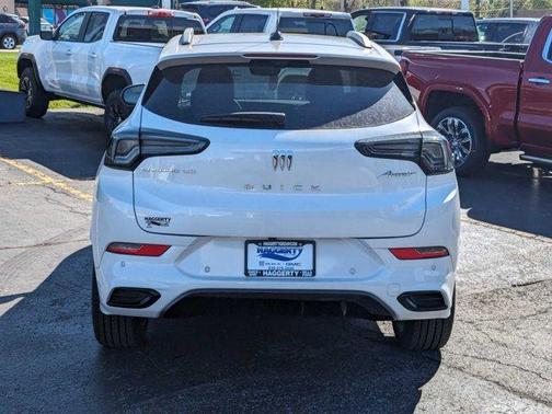 2024 Buick Encore GX Avenir