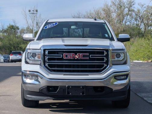 Summit White 2017 GMC Sierra 1500 SLE