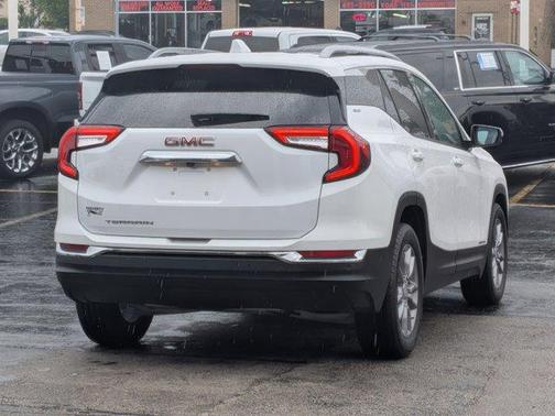 2022 GMC Terrain SLT