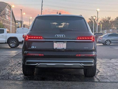 2022 Audi Q7 55 Prestige