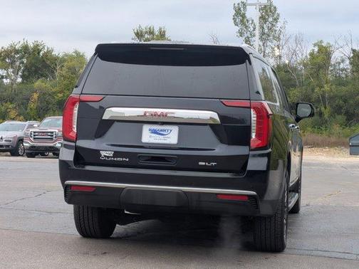 2021 GMC Yukon XL SLT