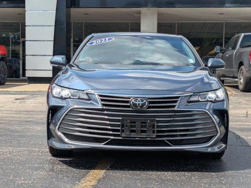 2021 Toyota Avalon XLE