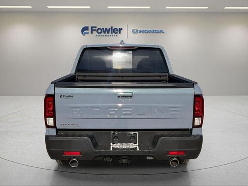 Sonic Gray Pearl 2026 Honda Ridgeline RTL