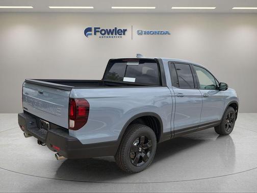 Sonic Gray Pearl 2026 Honda Ridgeline Black Edition