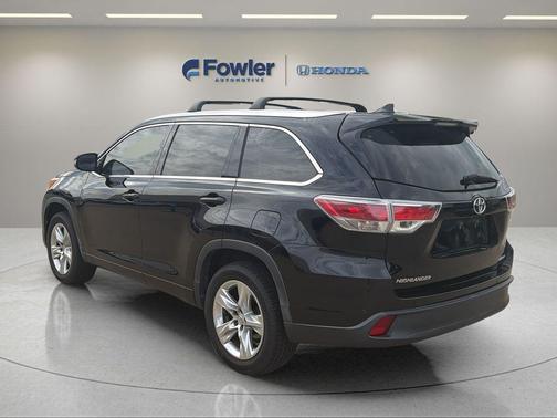 Attitude Black 2015 Toyota Highlander Limited