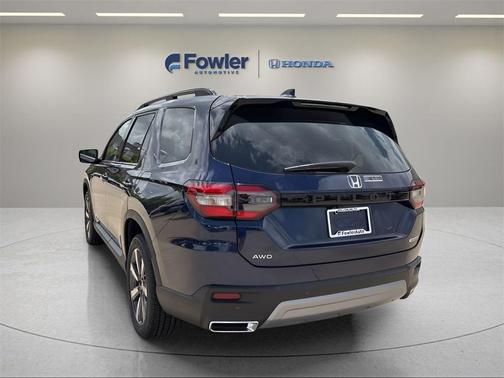 2025 Honda Pilot Touring